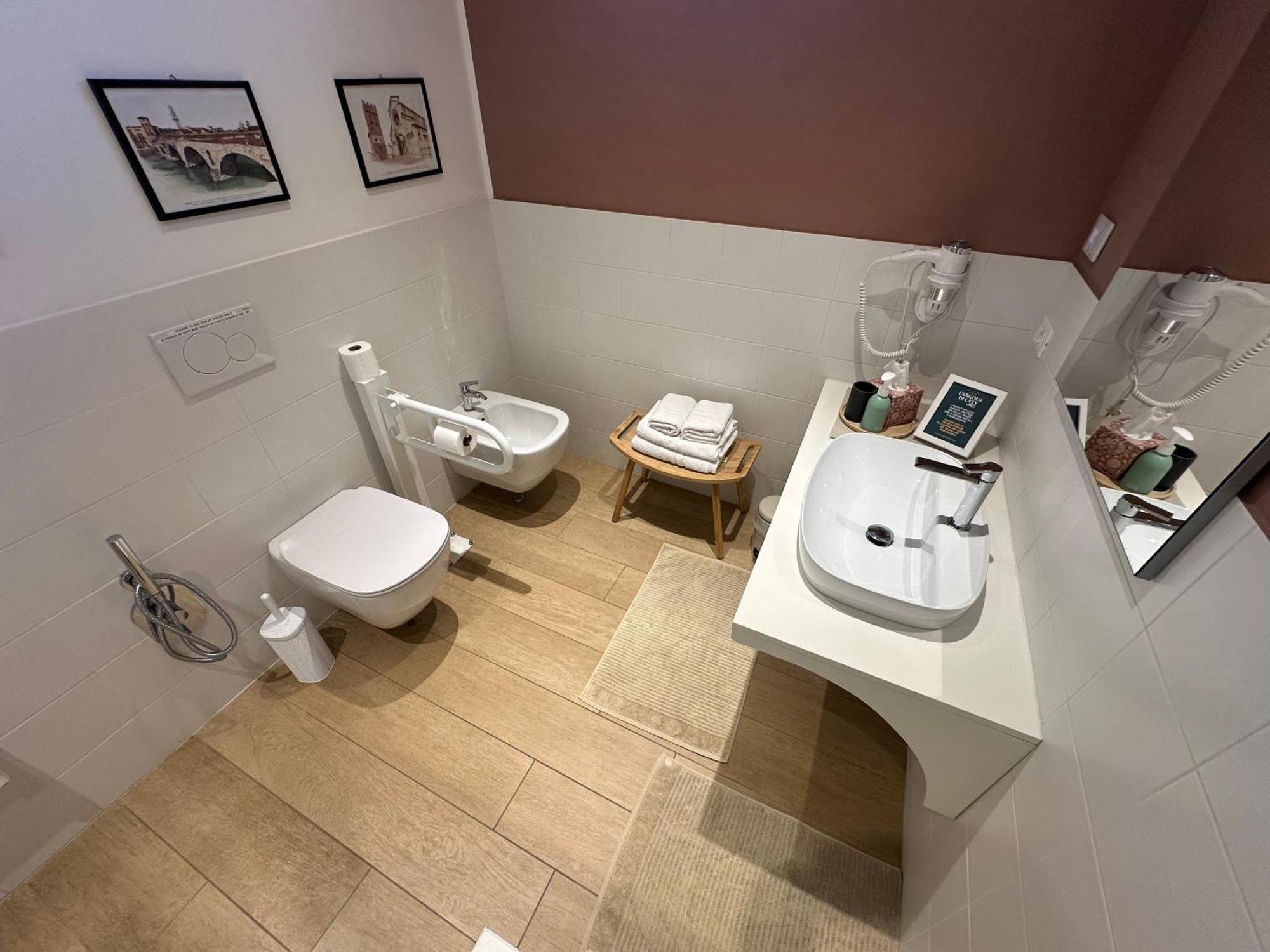 Veronalago B&B Accessibile Bussolengo Extérieur photo